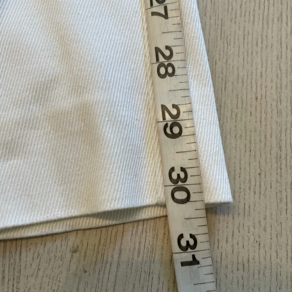Cache, Silver Chain designed White Jeans Sz 0 - Picture 9 of 9